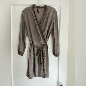 La Fee Verte silk robe